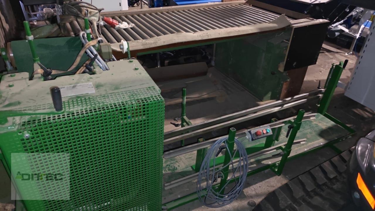 Kartoffellagerungstechnik Türe ait Sonstige Nähband mit Umstoßer, Gebrauchtmaschine içinde Wöhrden (resim 1)
