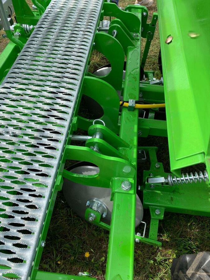 Kartoffellegemaschine от тип BOMET Kartoffelpflanzmaschine / potato planter, Neumaschine в Michałowo (Снимка 5)