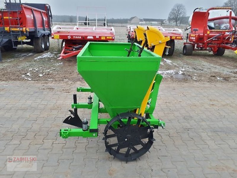 Kartoffellegemaschine typu BOMET Potato planter/ Sadzarka ziem., Neumaschine w Jedwabne (Zdjęcie 3)