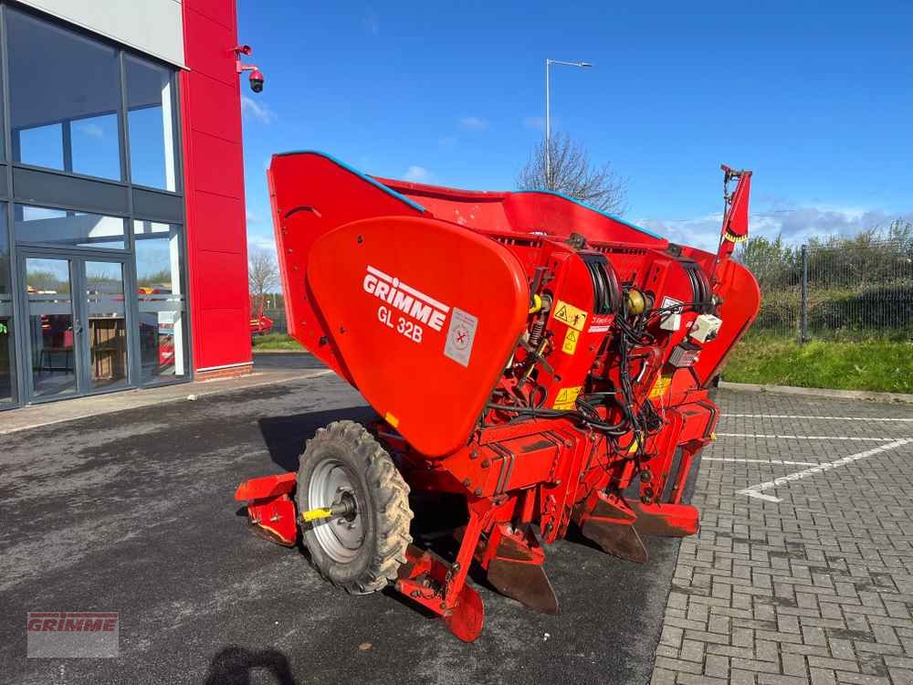 Kartoffellegemaschine des Typs Grimme GL 32 B, Gebrauchtmaschine in Co.Dublin (Bild 1)