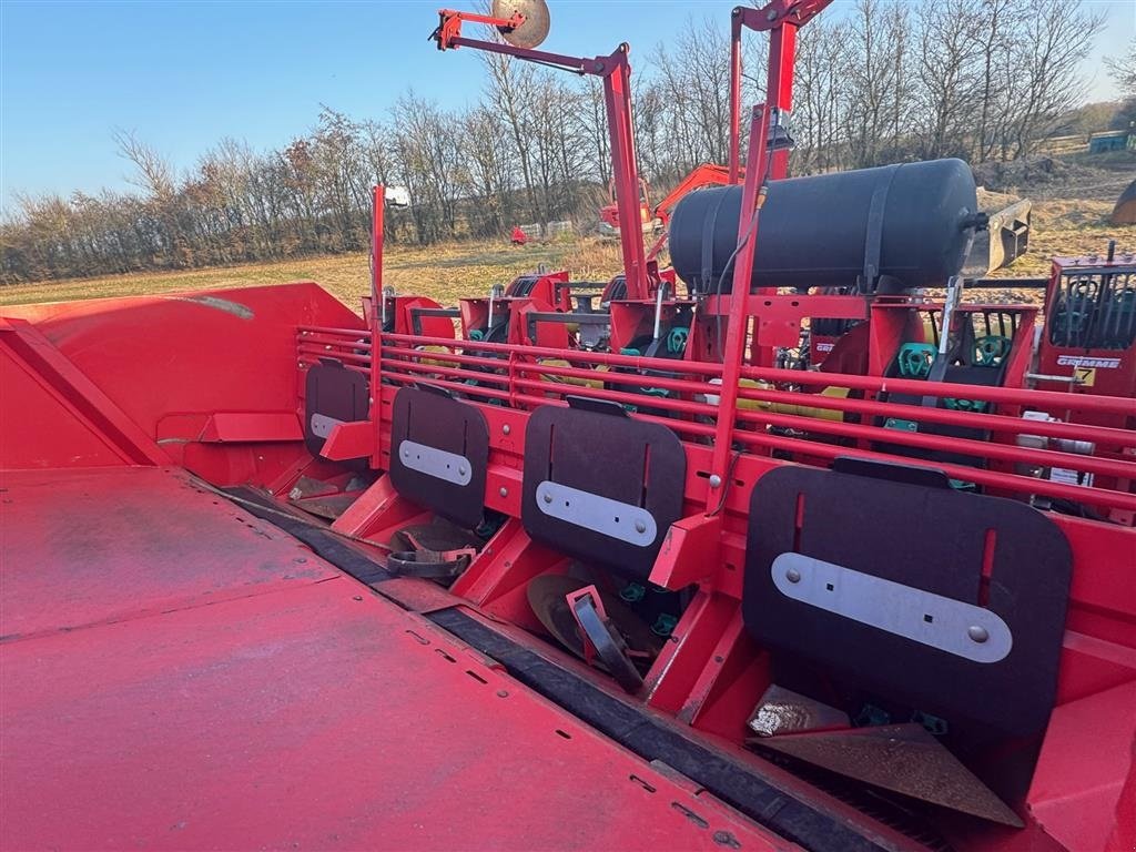 Kartoffellegemaschine του τύπου Grimme GL-840 Compacta // 8 rækket // 3m bred på vejen, Gebrauchtmaschine σε Tønder (Φωτογραφία 18)