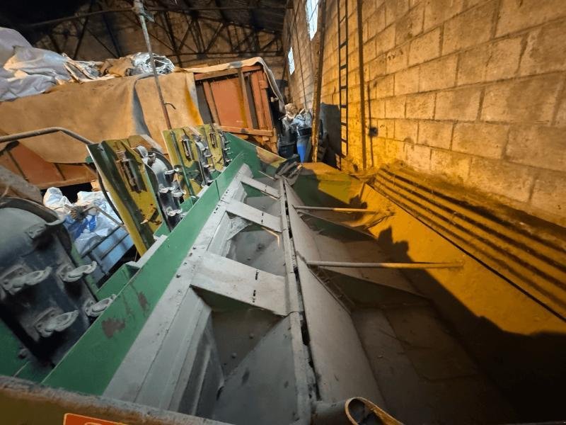 Kartoffellegemaschine типа Hassia 4 RANGS, Gebrauchtmaschine в ESCAUDOEUVRES (Фотография 3)