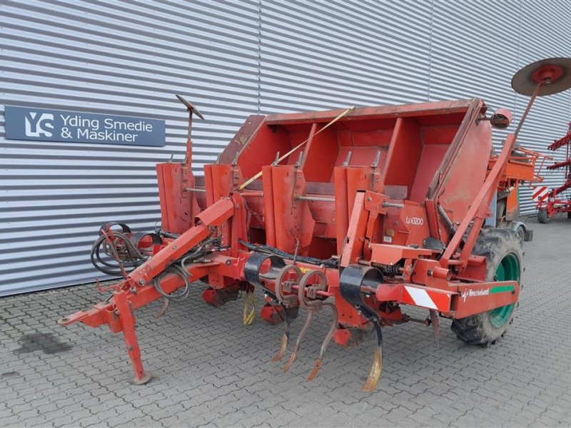 Kartoffellegemaschine des Typs Kverneland UN 3200 Bejdseanlæg 2 dyser/række, Gebrauchtmaschine in Horsens