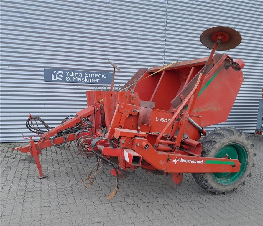 Kartoffellegemaschine des Typs Kverneland UN 3200 Bejdseanlæg 2 dyser/række, Gebrauchtmaschine in Horsens (Bild 2)
