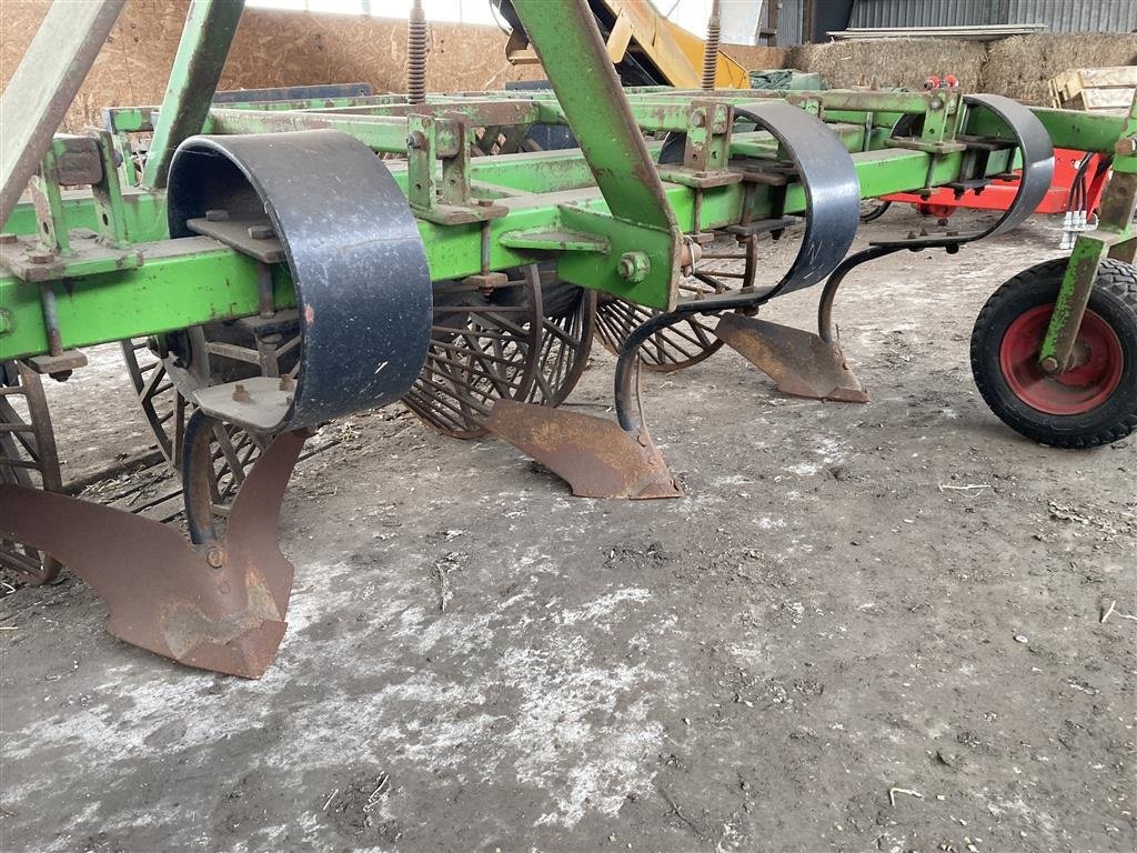 Kartoffellegemaschine типа Sonstige Kartoffelhypper 4rk. M/Gitter ruller, Gebrauchtmaschine в Horsens (Фотография 9)