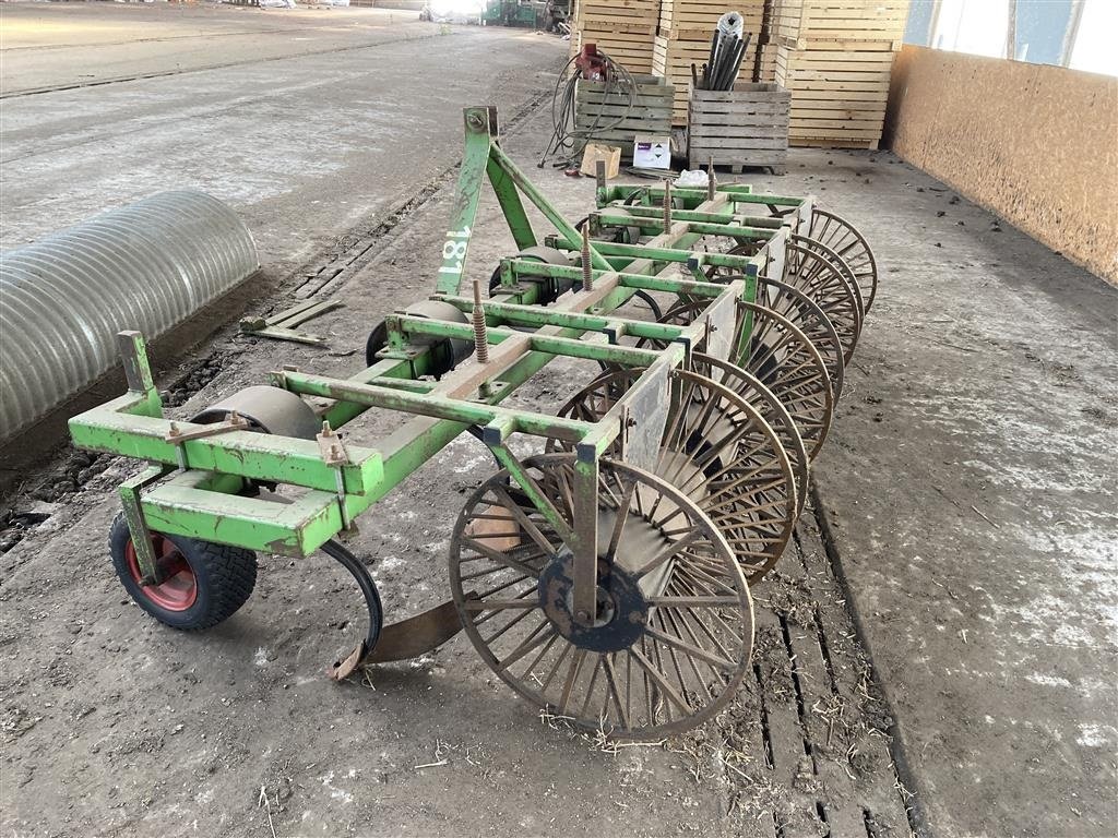 Kartoffellegemaschine типа Sonstige Kartoffelhypper 4rk. M/Gitter ruller, Gebrauchtmaschine в Horsens (Фотография 4)