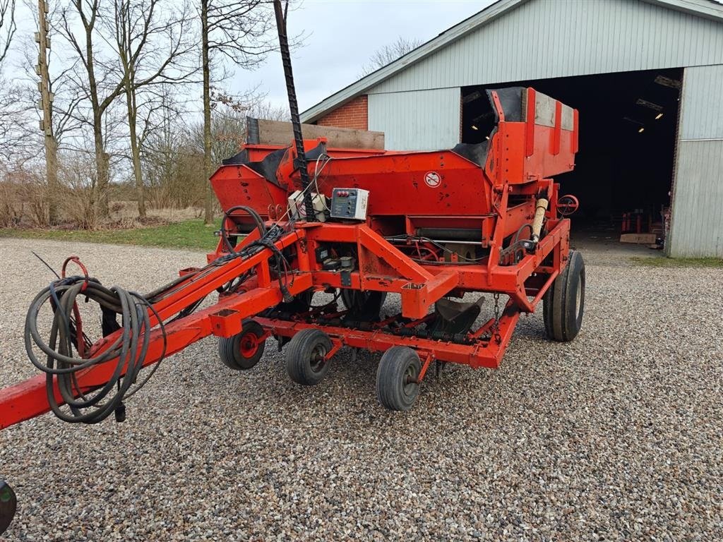 Kartoffellegemaschine Türe ait Structural 3 rækket, Gebrauchtmaschine içinde Bording (resim 24)