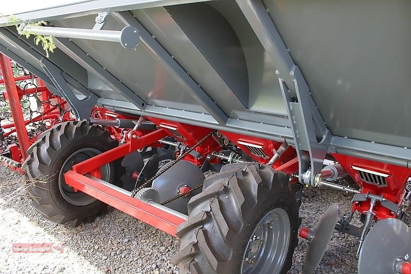 Kartoffellegemaschine Türe ait Unia Kora 4H Kartoffellegemaschine 4 reihig, Neumaschine içinde Ostheim/Rhön (resim 13)