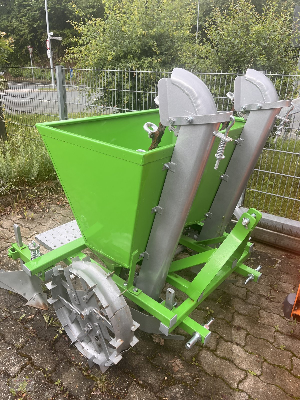 Kartoffellegemaschine του τύπου ZAGRODA 3050, Neumaschine σε Eckental (Φωτογραφία 1)