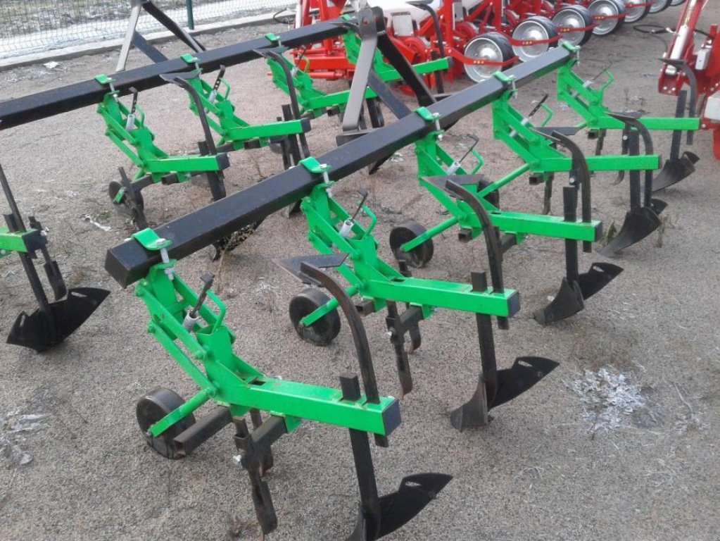 Kartoffelpflegetechnik des Typs BOMET 5, Gebrauchtmaschine in Глеваха (Bild 4)