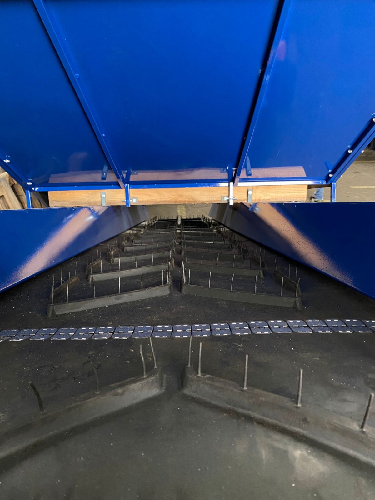 Kartoffelpflegetechnik of the type Rolmet Vorratsbunker / Receiving hopper, Neumaschine in Michałowo (Picture 18)