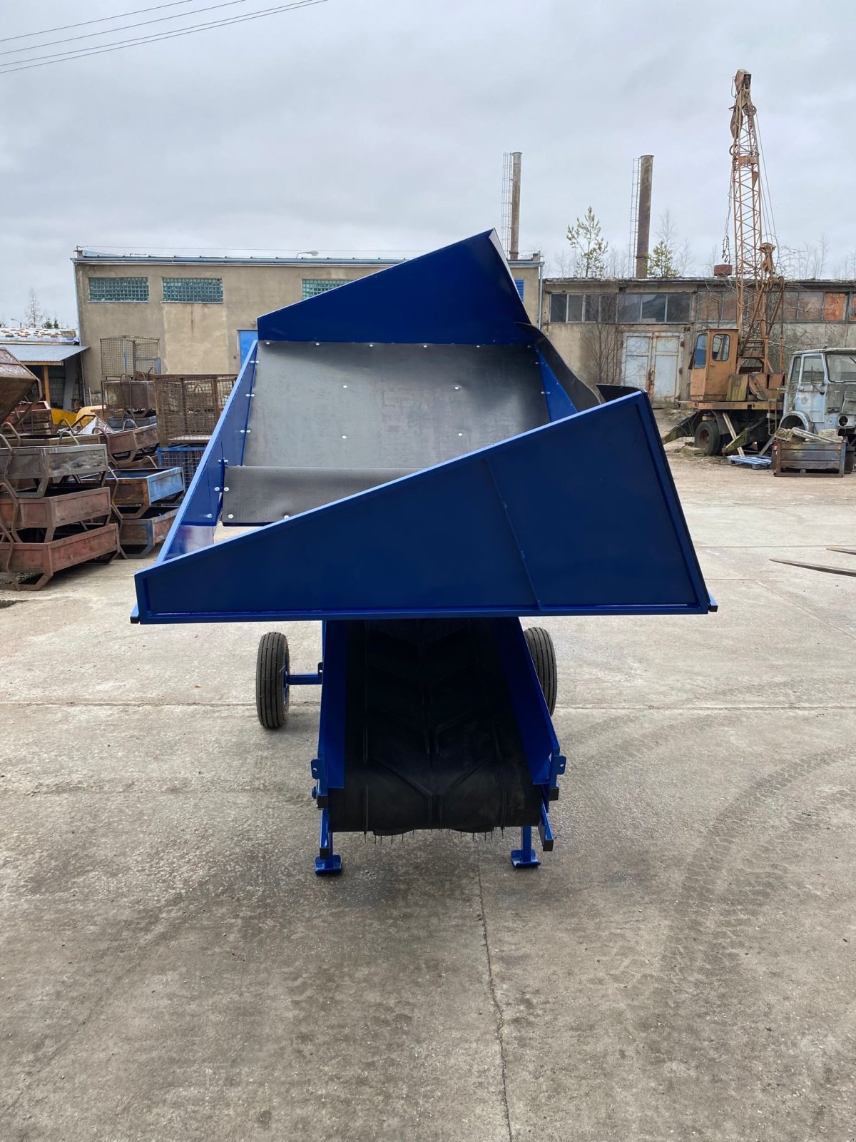 Kartoffelpflegetechnik of the type Rolmet Vorratsbunker / Receiving hopper, Neumaschine in Michałowo (Picture 19)