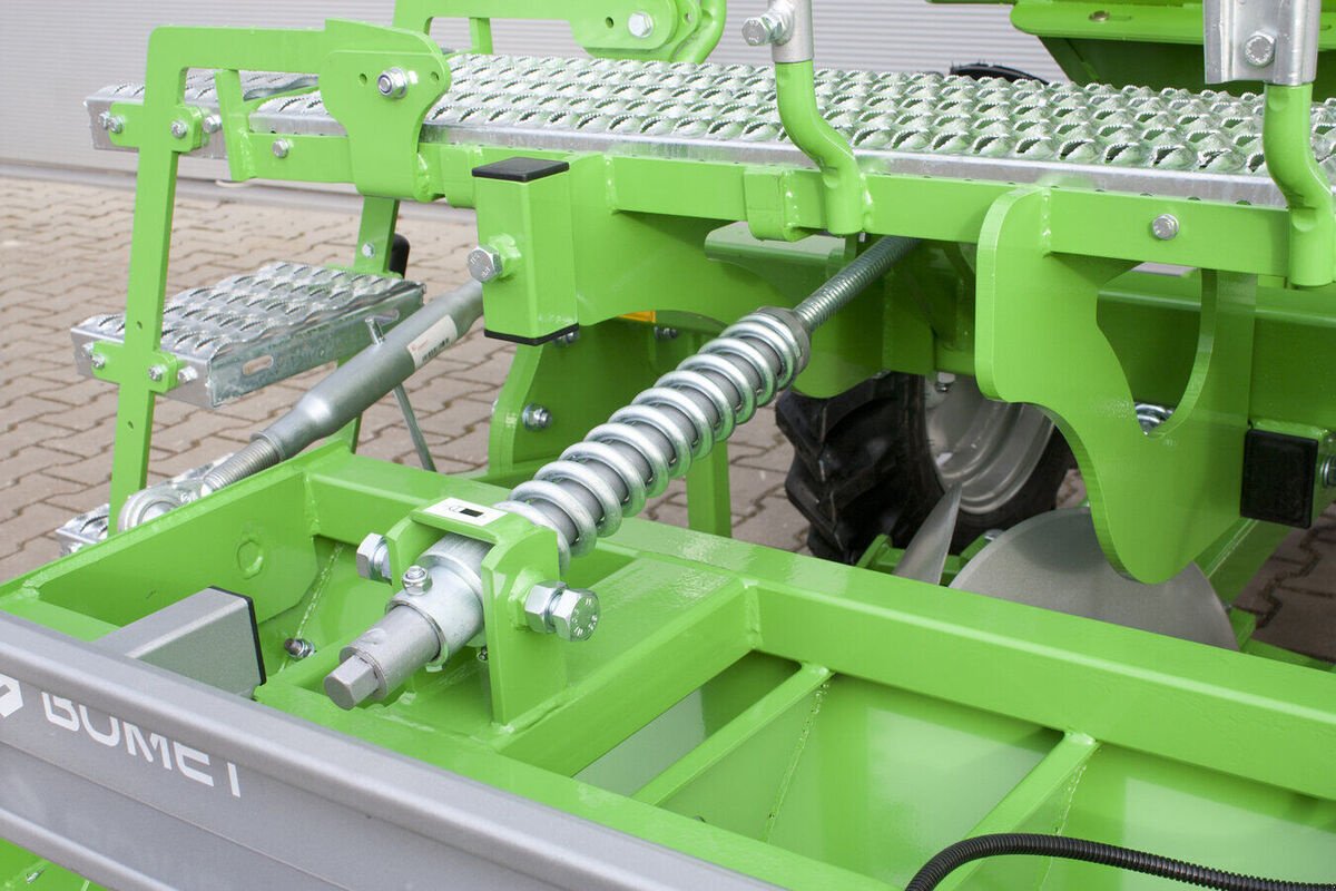 Kartoffelroder des Typs BOMET Kartoffelpflanzmaschine / potato planter, Neumaschine in Michałowo (Bild 8)