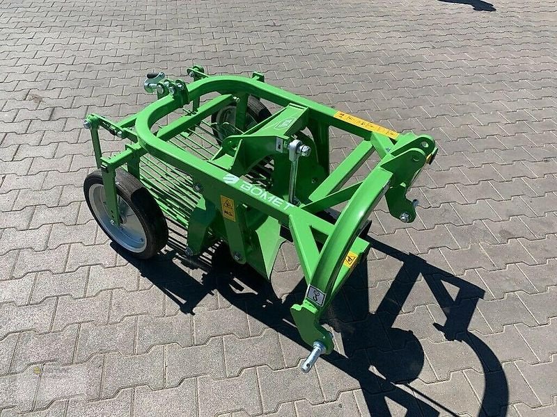 Kartoffelroder typu BOMET Kartoffelroder Bomet Z655/1 Kartoffel Roder Heckauswurf NEU, Neumaschine v Sülzetal OT Osterweddingen (Obrázek 1)