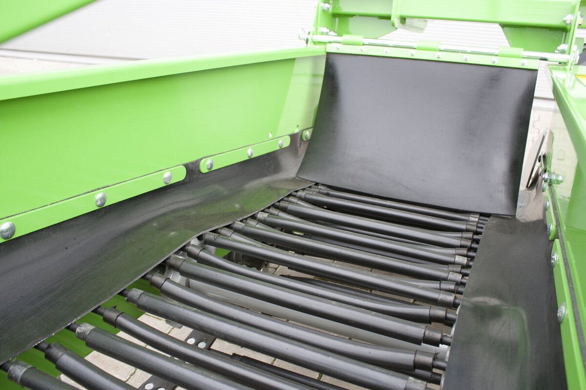 Kartoffelroder typu BOMET Siebkettenroder / potato digger, Neumaschine v Michałowo (Obrázek 8)