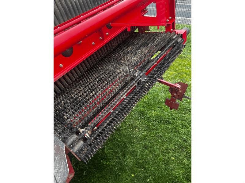 Kartoffelroder van het type Grimme EVO260, Gebrauchtmaschine in ESCAUDOEUVRES (Foto 11)