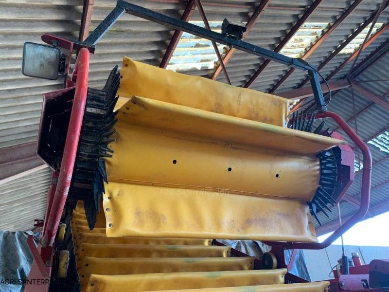 Kartoffelroder van het type Grimme GT 170, Gebrauchtmaschine in ROYE (Foto 9)