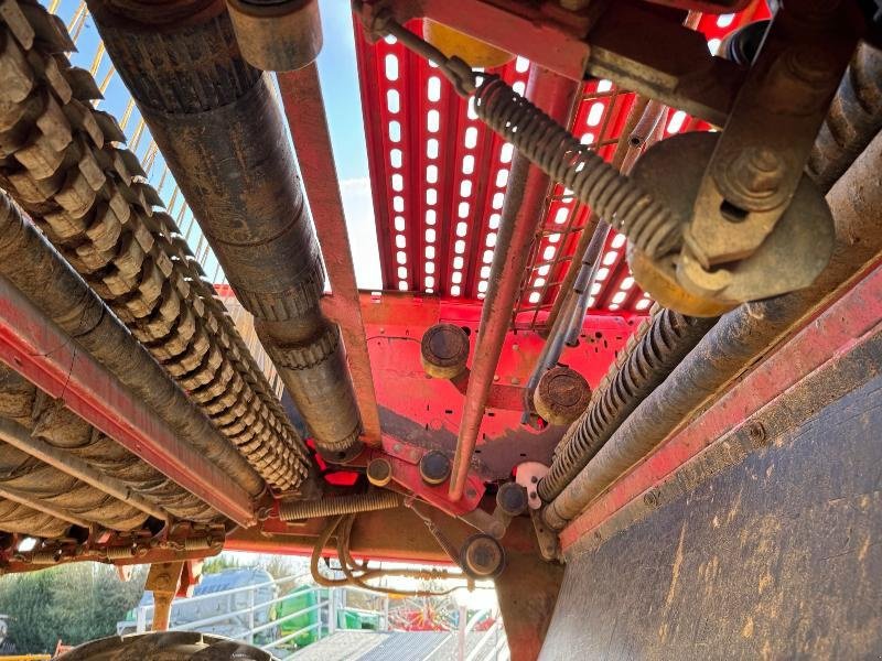 Kartoffelroder des Typs Grimme GZ 1700 DLS, Gebrauchtmaschine in Wargnies Le Grand (Bild 11)