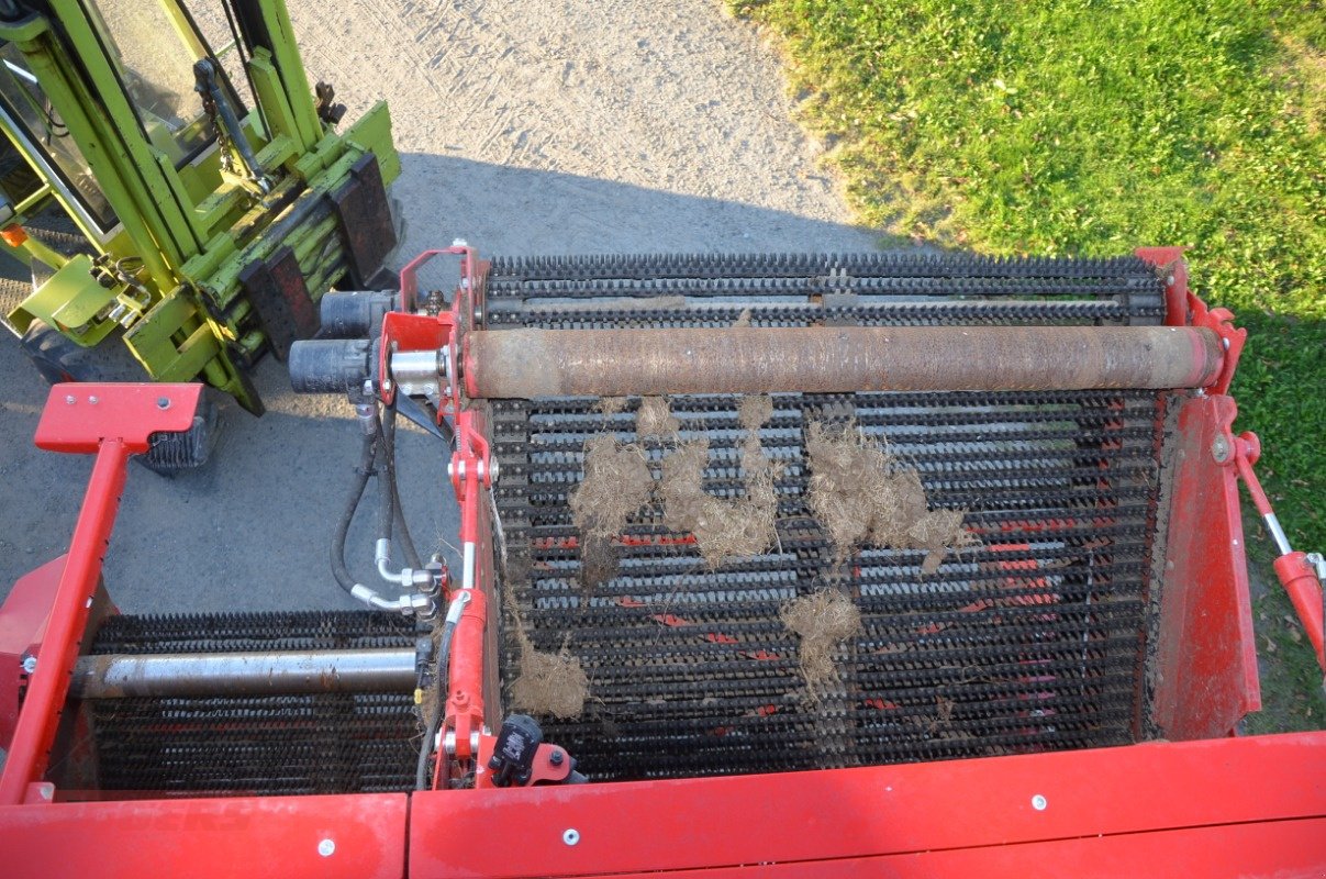 Kartoffelroder des Typs Grimme VARITRON 470 - HE, Gebrauchtmaschine in Suhlendorf (Bild 22)