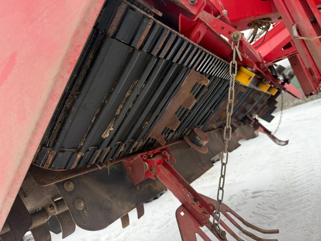 Kartoffelroder типа Grimme Varitron 470, Gebrauchtmaschine в Elmenhorst-Lanken (Фотография 26)