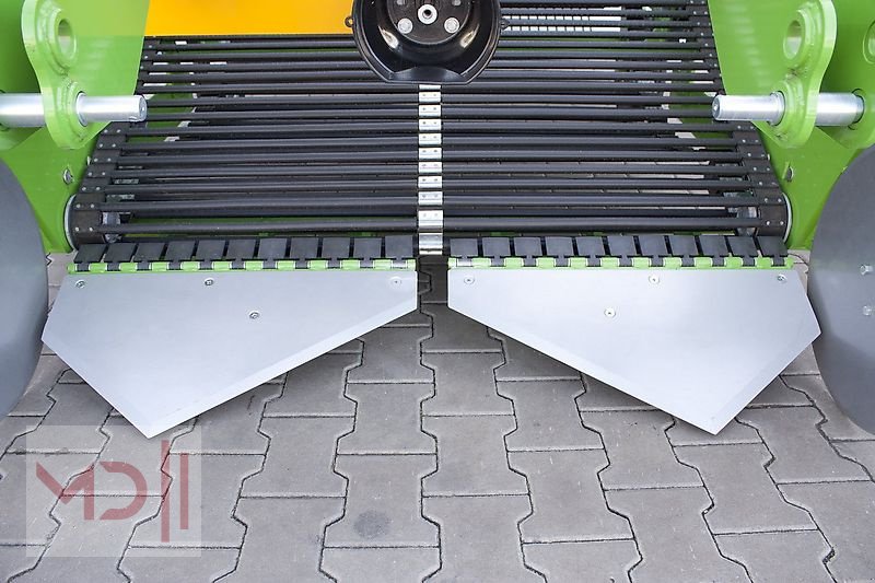 Kartoffelroder des Typs MD Landmaschinen BO Kartoffelroder 2- reihig UPUS -Z656/1 -Z656/2, Neumaschine in Zeven (Bild 15)