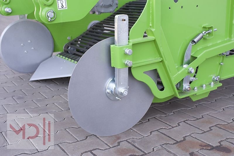 Kartoffelroder des Typs MD Landmaschinen BO Kartoffelroder 2- reihig UPUS -Z656/1 -Z656/2, Neumaschine in Zeven (Bild 16)