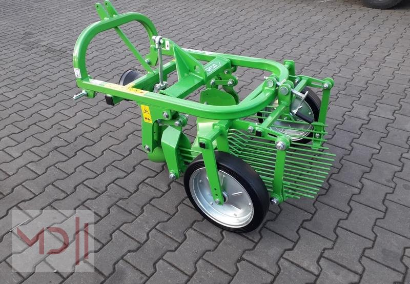 Kartoffelroder des Typs MD Landmaschinen BO Kartoffelroder mit Heckauswurf URSA, Neumaschine in Zeven (Bild 11)
