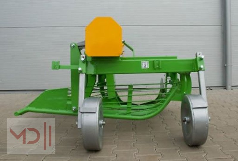 Kartoffelroder des Typs MD Landmaschinen BO Kartoffelroder mit Seitenauswurf Ursa, Neumaschine in Zeven (Bild 7)