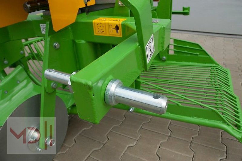 Kartoffelroder des Typs MD Landmaschinen BO Kartoffelroder mit Seitenauswurf Ursa, Neumaschine in Zeven (Bild 10)