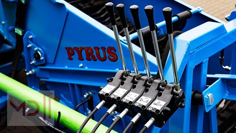 Kartoffelroder des Typs MD Landmaschinen KR Frühkartoffelroder, Vollernter PYRUS II, Neumaschine in Zeven (Bild 12)