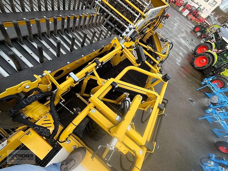 Kartoffelroder van het type ROPA KEILER II  RK22  NonStop Bunker, Vorführmaschine in Asendorf (Foto 21)