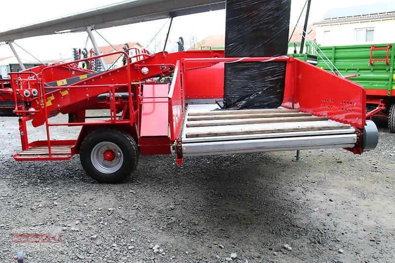 Kartoffelroder typu Unia Bolko Bunkerroder einreihig 1,9 m³, Neumaschine v Ostheim/Rhön (Obrázek 4)