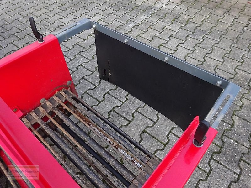 Kartoffelroder des Typs Unia Siebkettenroder Wega 1400 mit Querband, Vorführmaschine, 2024, Vorführmaschine in Itterbeck (Bild 23)