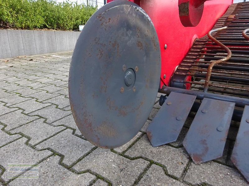 Kartoffelroder des Typs Unia Siebkettenroder Wega 1400 mit Querband, Vorführmaschine, 2024, Vorführmaschine in Itterbeck (Bild 16)