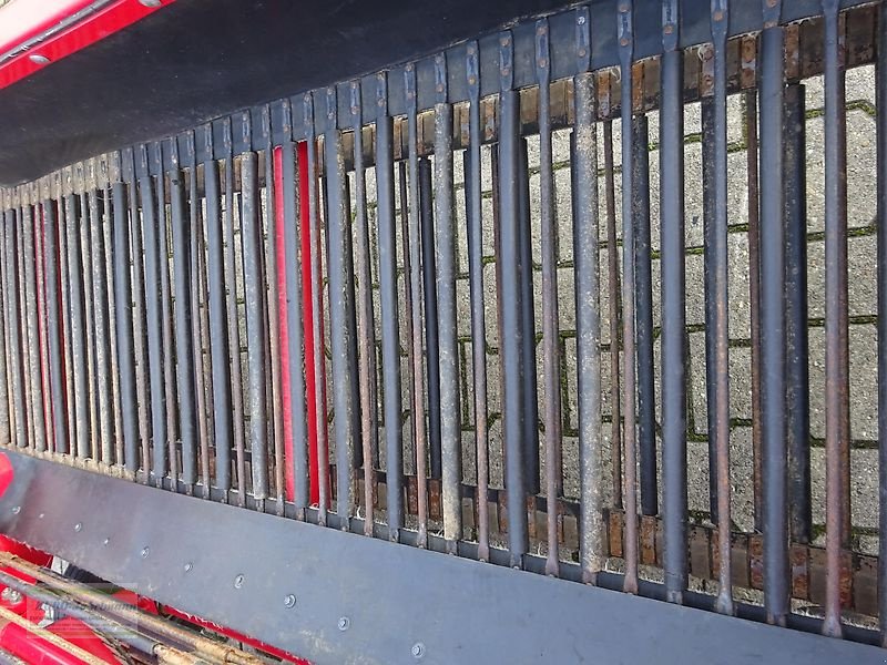 Kartoffelroder des Typs Unia Siebkettenroder Wega 1400 mit Querband, Vorführmaschine, 2024, Vorführmaschine in Itterbeck (Bild 20)