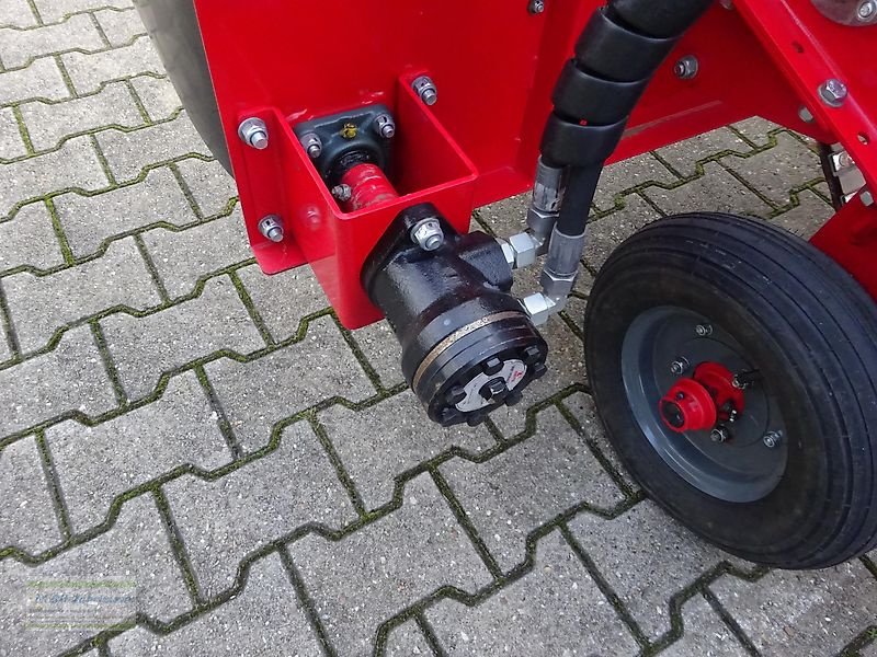 Kartoffelroder des Typs Unia Siebkettenroder Wega 1400 mit Querband, Vorführmaschine, 2024, Vorführmaschine in Itterbeck (Bild 13)