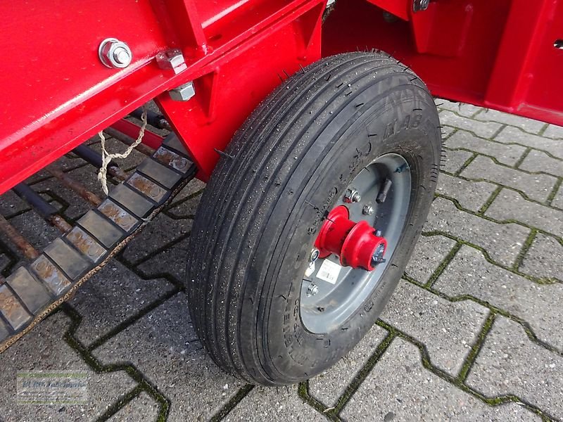 Kartoffelroder des Typs Unia Siebkettenroder Wega 1400 mit Querband, Vorführmaschine, 2024, Vorführmaschine in Itterbeck (Bild 14)