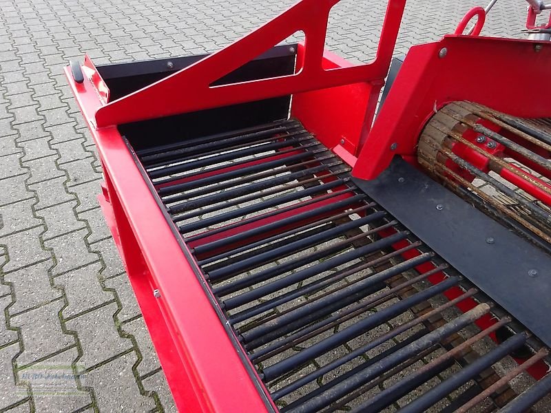 Kartoffelroder des Typs Unia Siebkettenroder Wega 1400 mit Querband, Vorführmaschine, 2024, Vorführmaschine in Itterbeck (Bild 10)