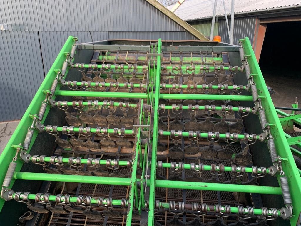 Kartoffelvollernter typu AVR 8200 Spirit Ekstra aksel med hjultræk, Gebrauchtmaschine v Bording (Obrázek 17)