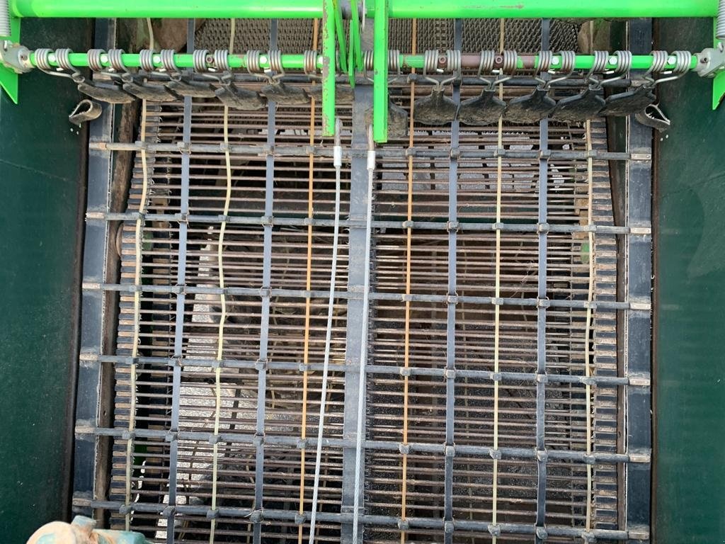 Kartoffelvollernter typu AVR 8200 Spirit Ekstra aksel med hjultræk, Gebrauchtmaschine v Bording (Obrázek 16)