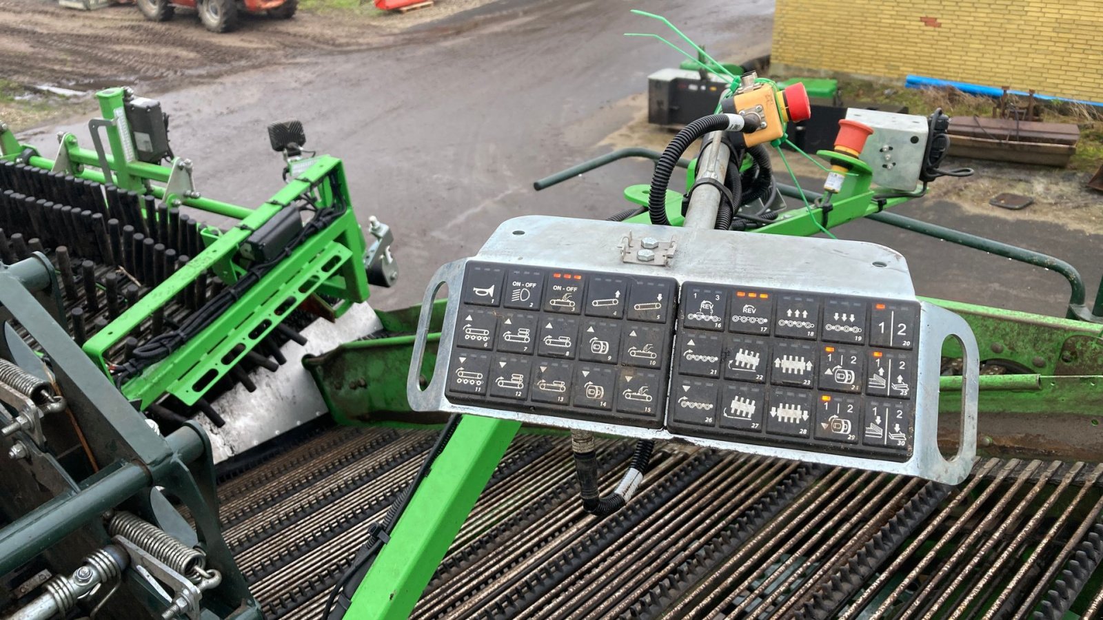 Kartoffelvollernter του τύπου AVR 9200i Crossroller, Gebrauchtmaschine σε Horsens (Φωτογραφία 18)