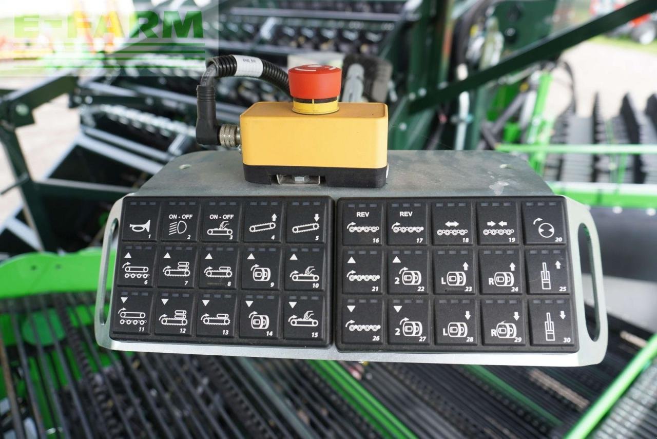 Kartoffelvollernter του τύπου AVR kartoffelroder spirit 7200, Gebrauchtmaschine σε Korneuburg (Φωτογραφία 13)