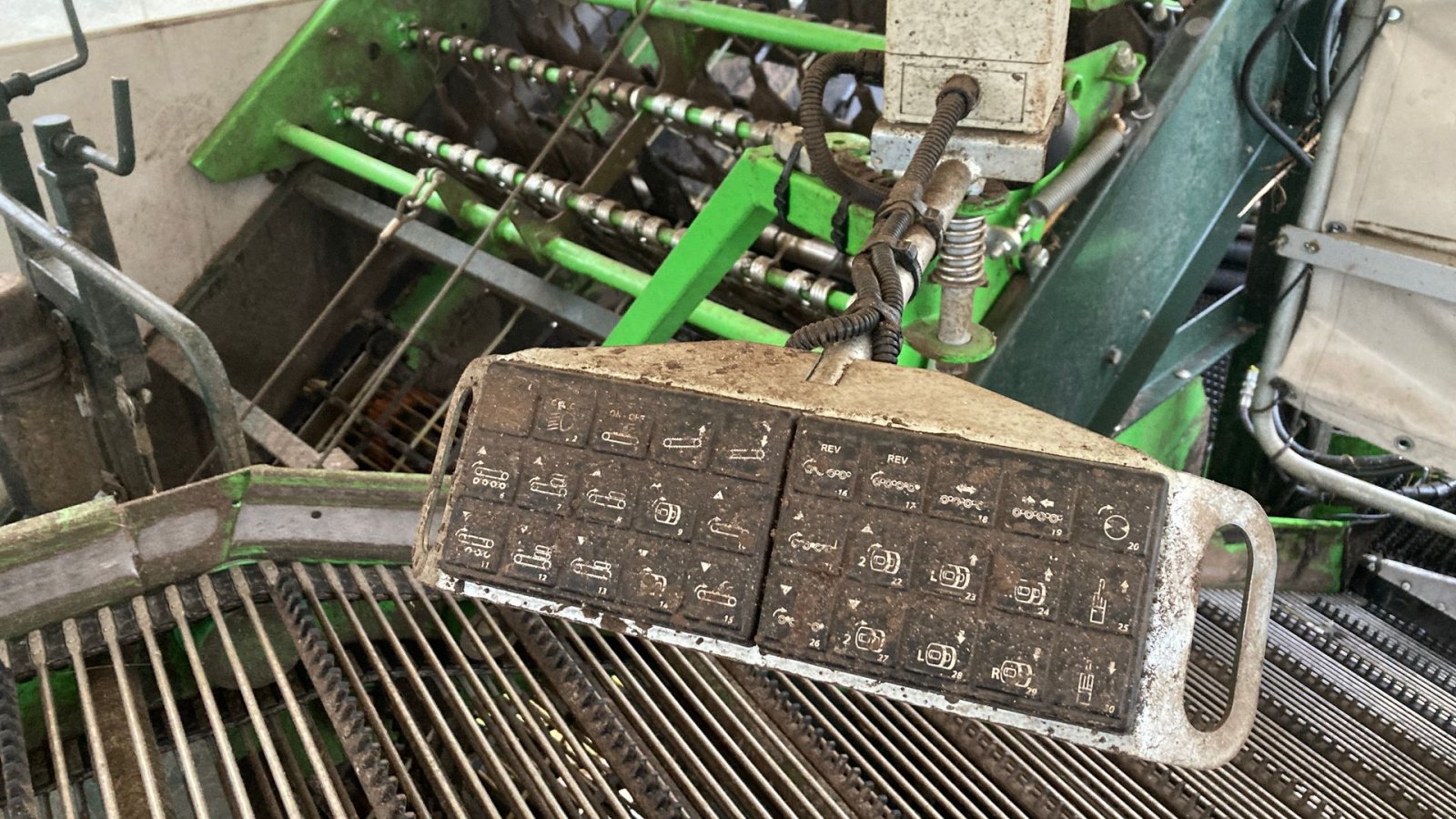 Kartoffelvollernter of the type AVR SPIRIT 9200, Gebrauchtmaschine in Horsens (Picture 15)