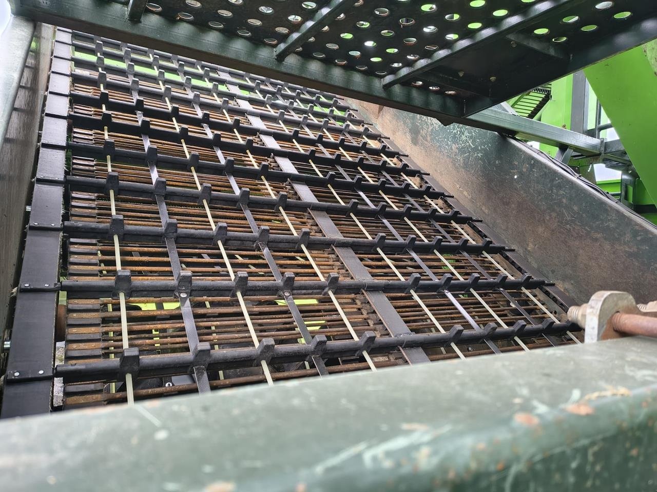 Kartoffelvollernter типа AVR SPIRIT 9200, Gebrauchtmaschine в Bording (Фотография 9)