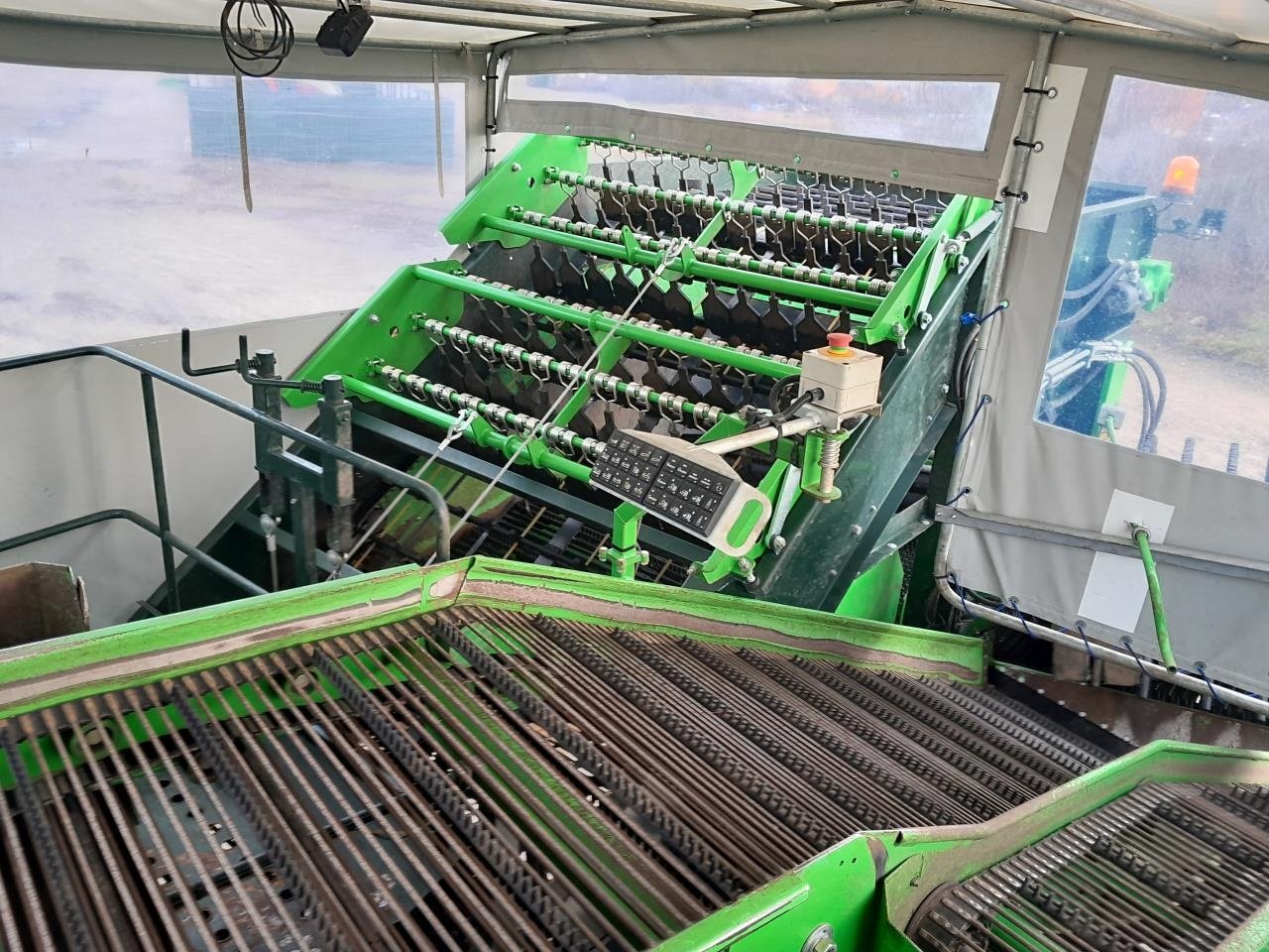 Kartoffelvollernter du type AVR SPIRIT 9200, Gebrauchtmaschine en Bording (Photo 8)