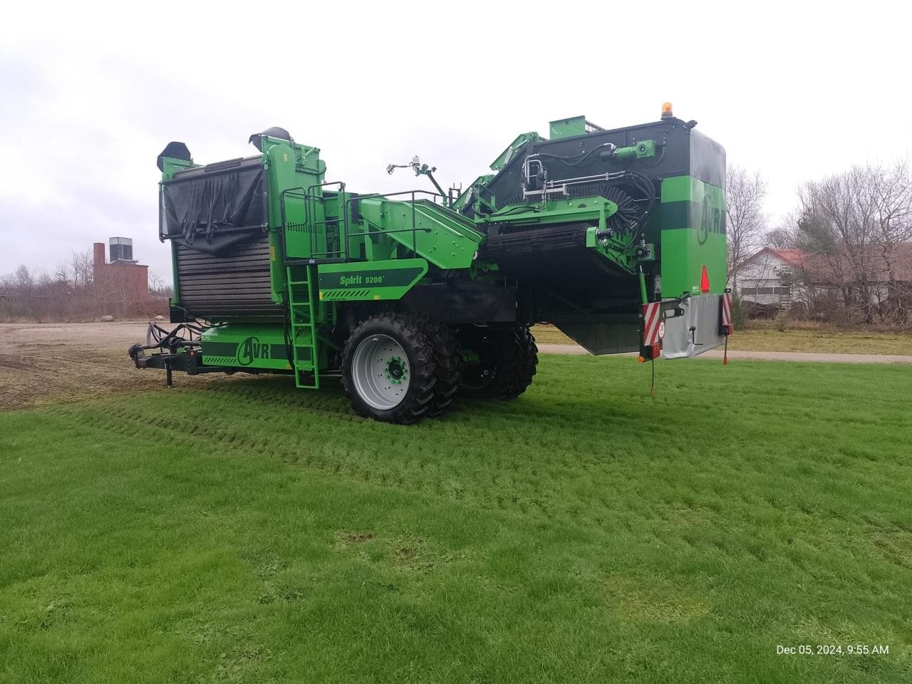 Kartoffelvollernter typu AVR SPIRIT 9200, Gebrauchtmaschine v Bording (Obrázok 1)