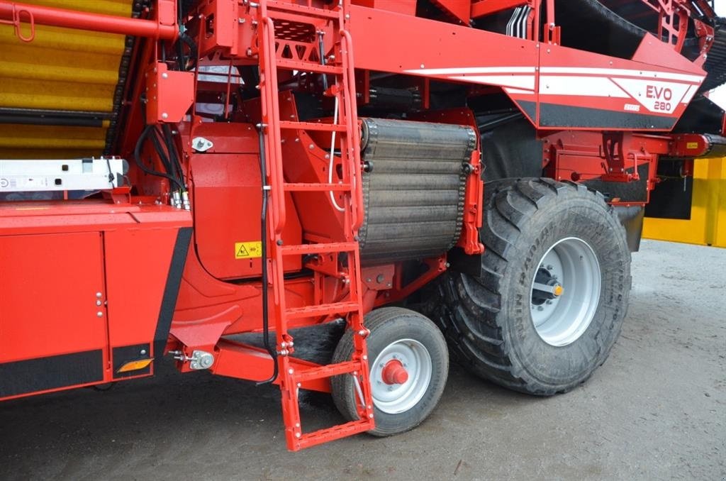 Kartoffelvollernter του τύπου Grimme EVO 280 ClodSep årg.2024 med kun 131 ha Non stop tank., Gebrauchtmaschine σε Bylderup-Bov (Φωτογραφία 5)