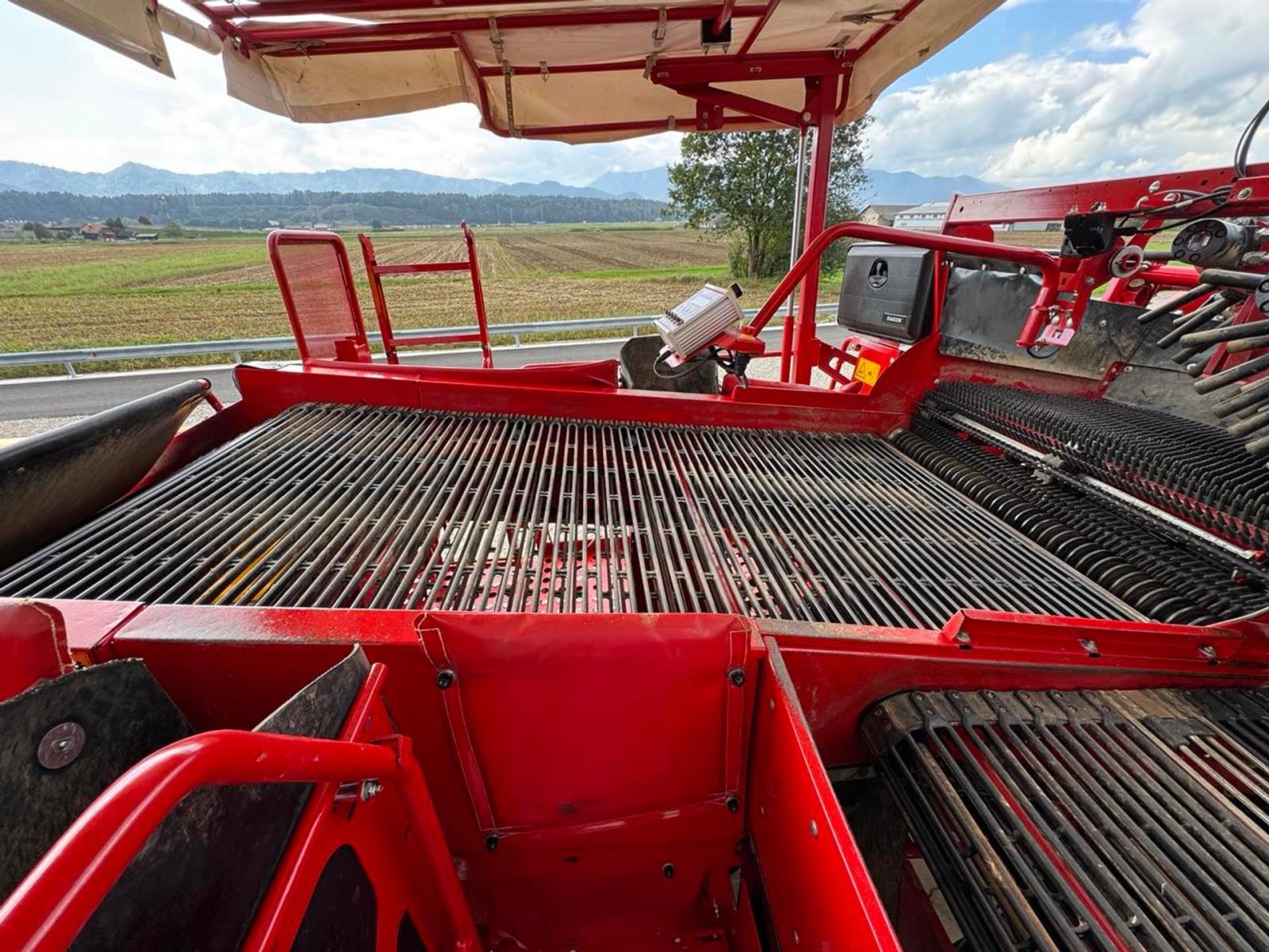 Kartoffelvollernter του τύπου Grimme EVO 280, Gebrauchtmaschine σε Naklo (Φωτογραφία 14)