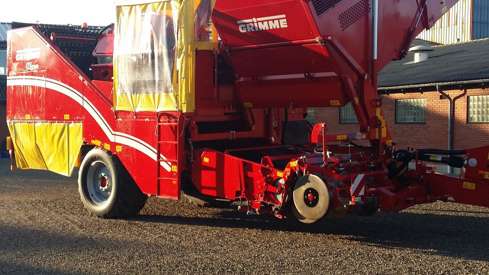 Kartoffelvollernter des Typs Grimme SE 150-60 UB XXL Ny maskine årg. 2025 kun kørt 129 ha med hjultræk og ekstra bredde rensebånd., Gebrauchtmaschine in Bylderup-Bov (Bild 1)