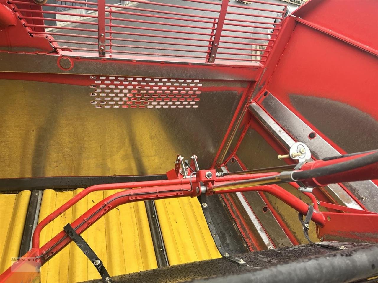 Kartoffelvollernter des Typs Grimme SE 150-60 UB XXL, Gebrauchtmaschine in Tönisvorst (Bild 11)